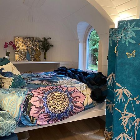 Luxury Woodland Lodge Retreat At Culdees Castle Crieff Bagian luar foto